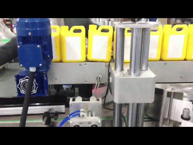 Automatisk rengøringsmiddel til mærkning af flydende flaske
